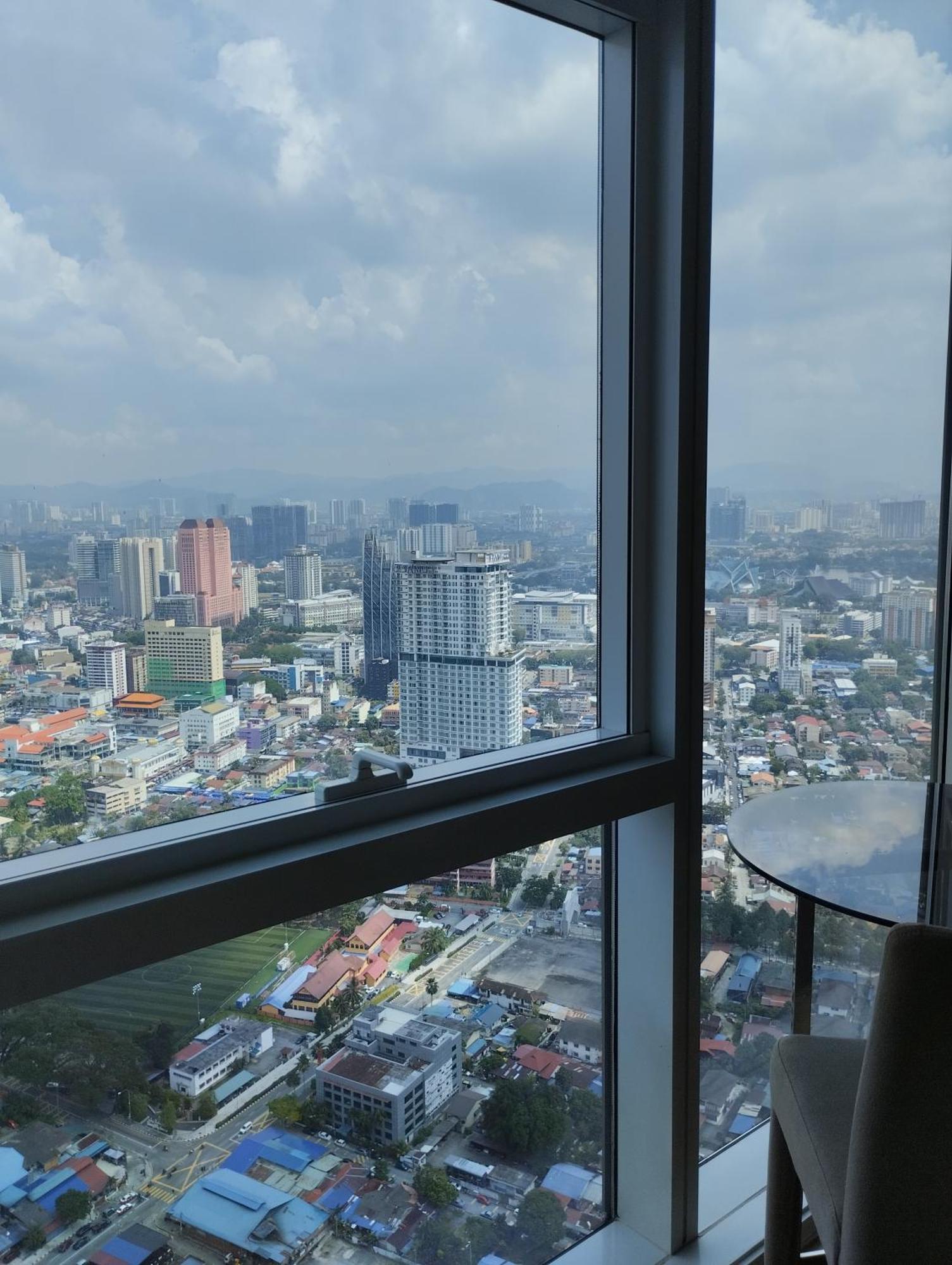 Platinum Suites Klcc Top 51 Куала-Лумпур Экстерьер фото